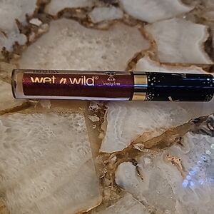 Wet n Wild Glossy Lip Balm - Rich Purple